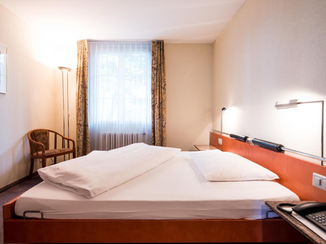 Landgasthof Hotel Menzberg מראה חיצוני תמונה