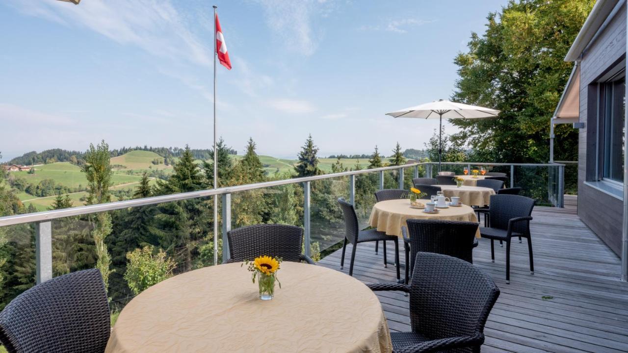 Landgasthof Hotel Menzberg מראה חיצוני תמונה