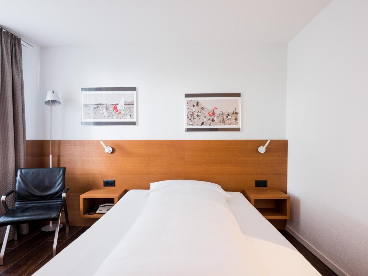 Landgasthof Hotel Menzberg מראה חיצוני תמונה